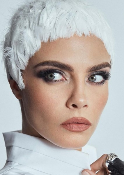 Cara Delevingne photo