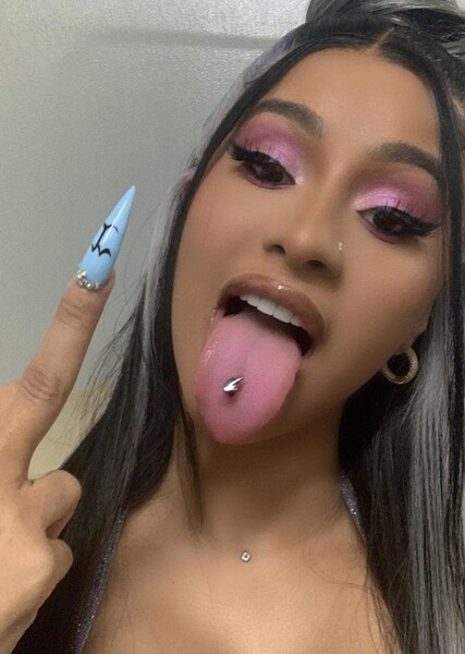 Cardi B photo