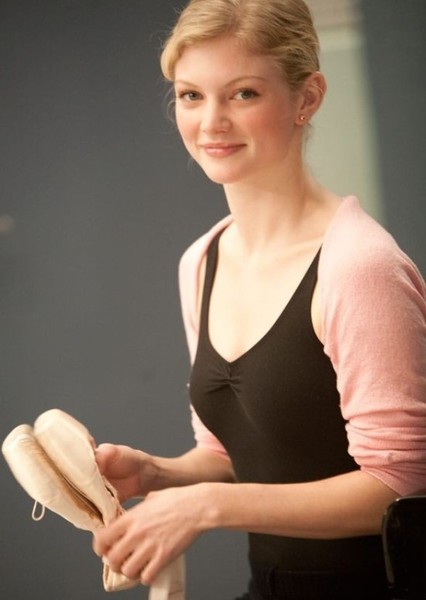 Cariba Heine photo