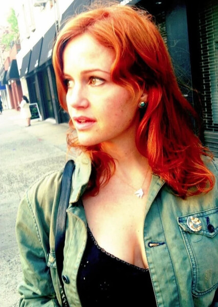 Carla Gugino