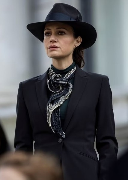 Carla Gugino