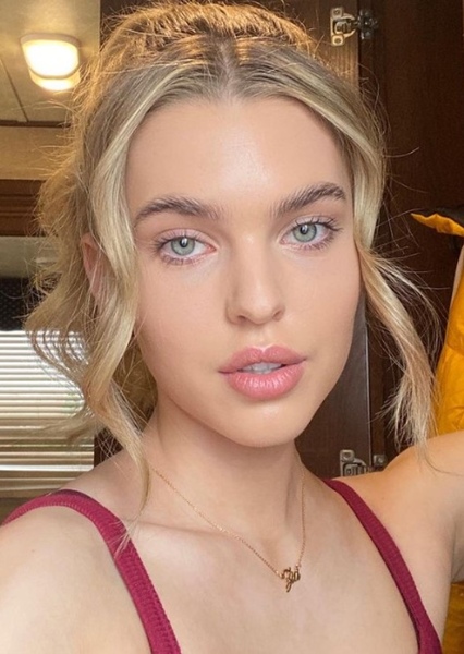 Carla Woodcock photo