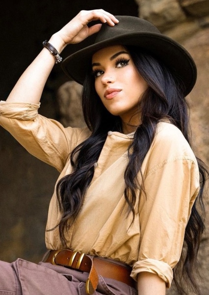 Carly King photo