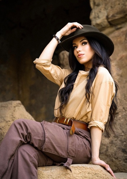 Carly King photo