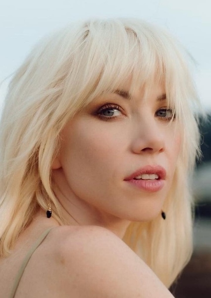 Carly Rae Jepsen photo
