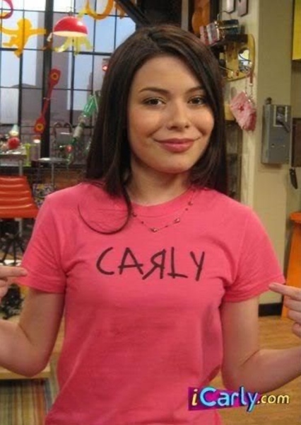 Carly Shay photo
