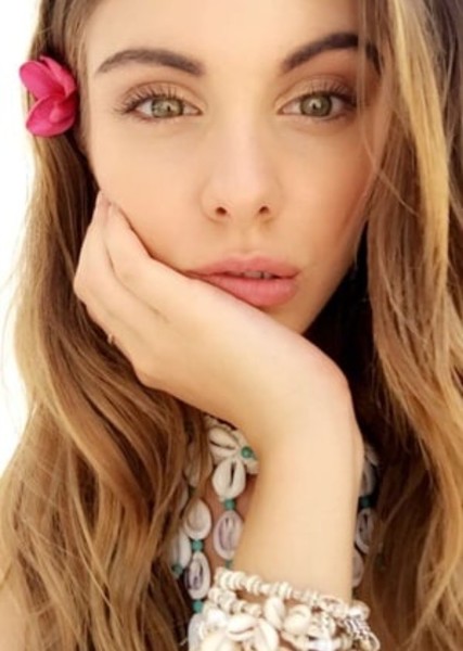 Carmella Rose photo