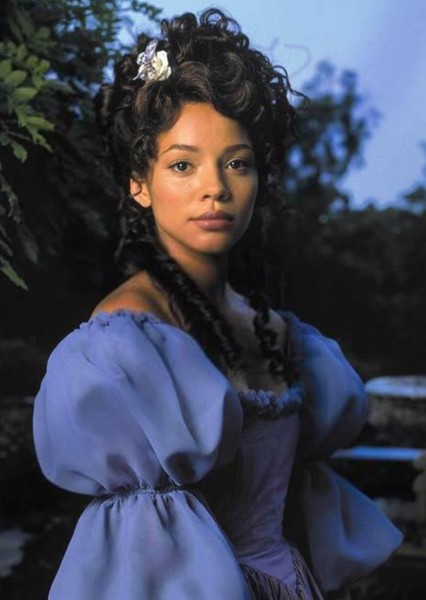 Carmen Ejogo photo