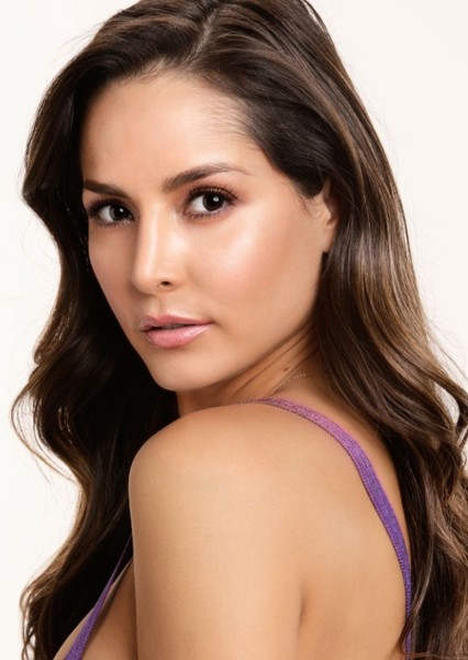 Carmen Villalobos photo