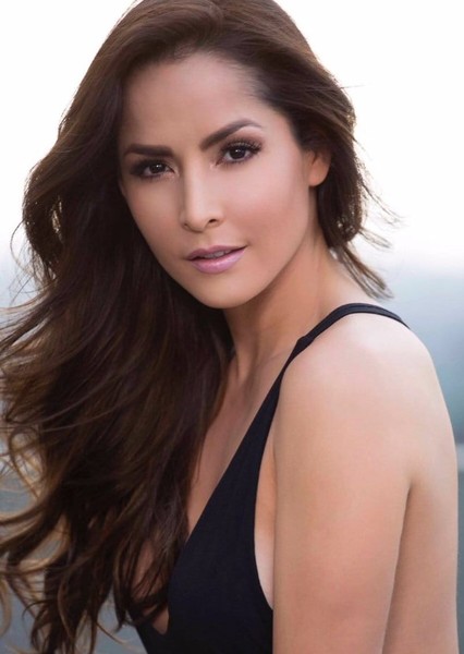 Carmen Villalobos photo
