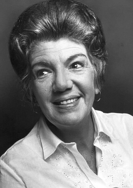 Carmen Zapata