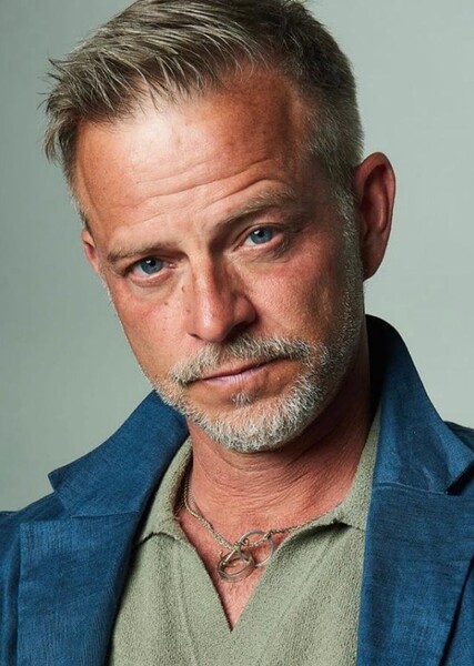 Carmine Giovinazzo