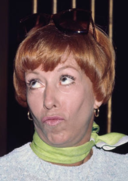 Carol Burnett photo