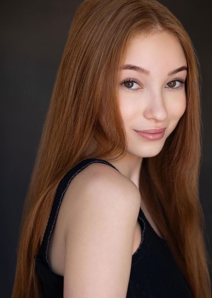 Caroline Elle Abrams