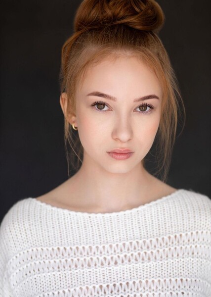 Caroline Elle Abrams photo