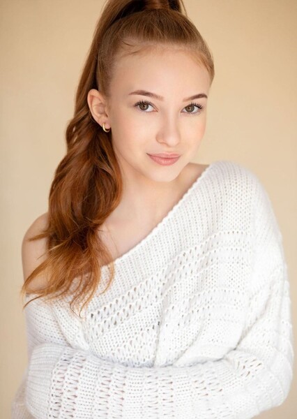 Caroline Elle Abrams photo
