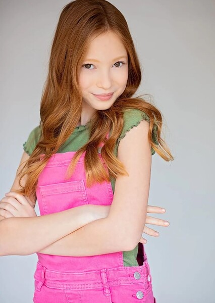 Caroline Elle Abrams