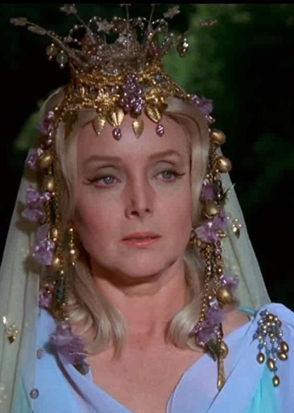 Carolyn Jones