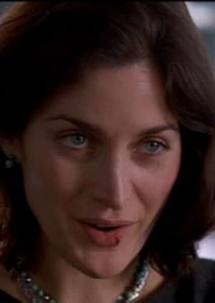 Carrie-Anne Moss