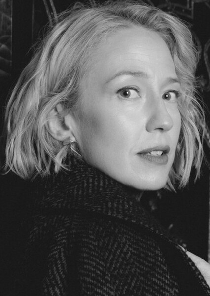 Carrie Coon photo