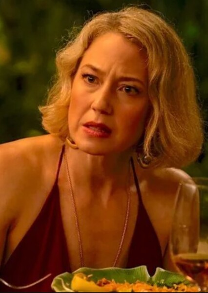 Carrie Coon photo