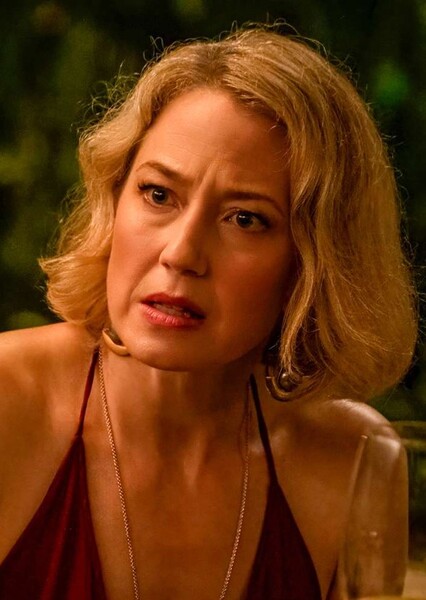 Carrie Coon photo