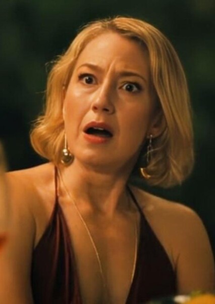 Carrie Coon photo