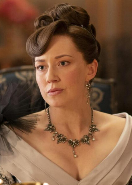 Carrie Coon photo