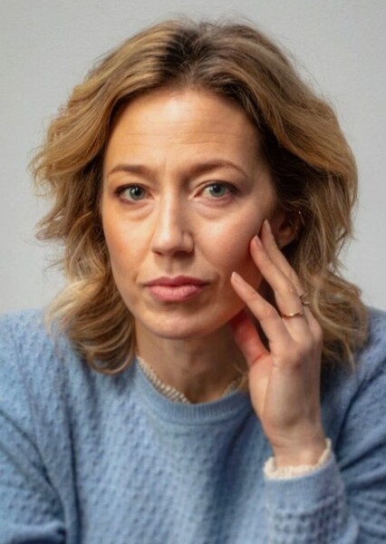 Carrie Coon photo