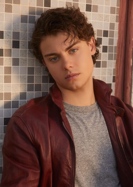 Carson MacCormac photo