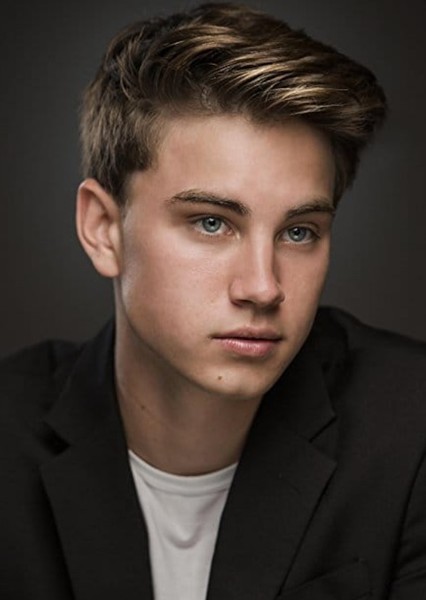 Carson Rowland photo