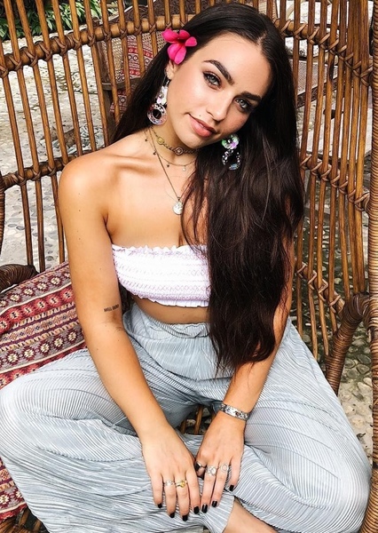Cartia Mallan photo