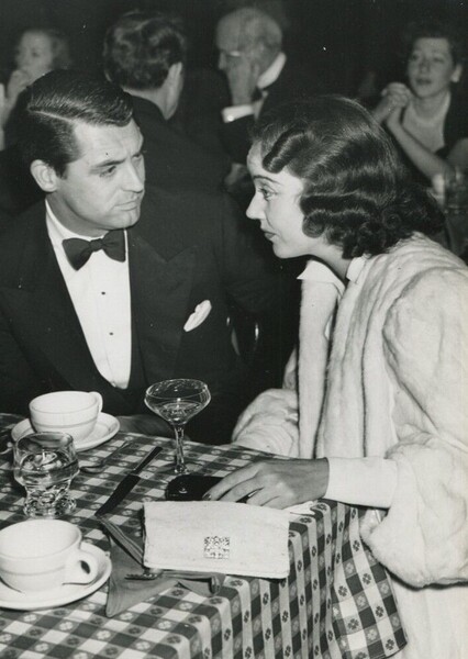 Cary Grant and Fay Wray photo