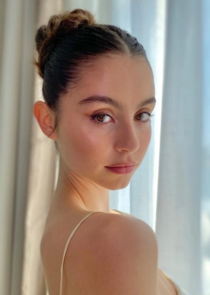 Carys Douglas