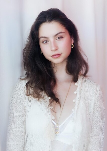 Carys Zeta Douglas photo