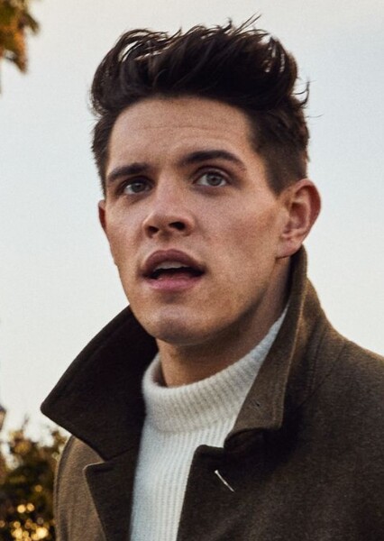 Casey Cott photo