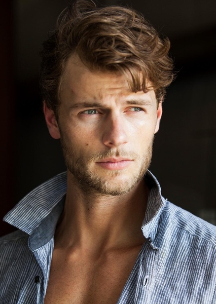 Casey Levens photo