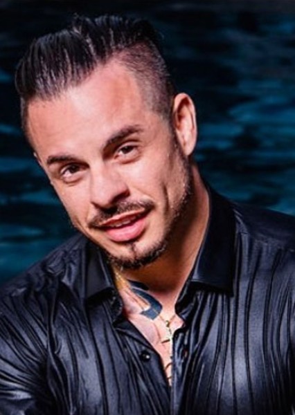 Casper Smart