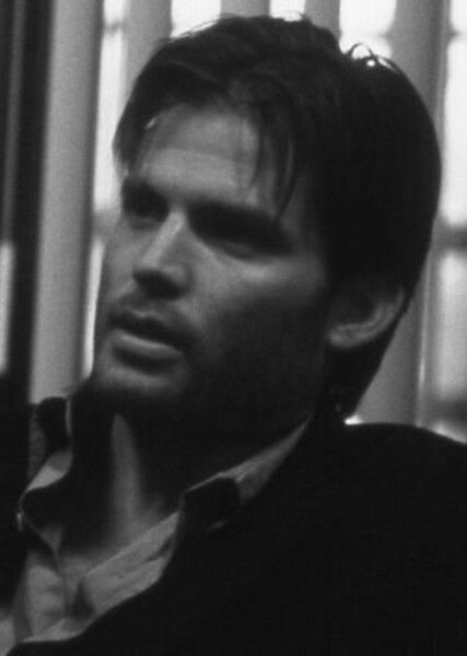 Casper Van Dien photo