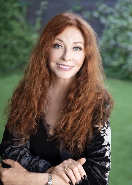 Cassandra Peterson photo