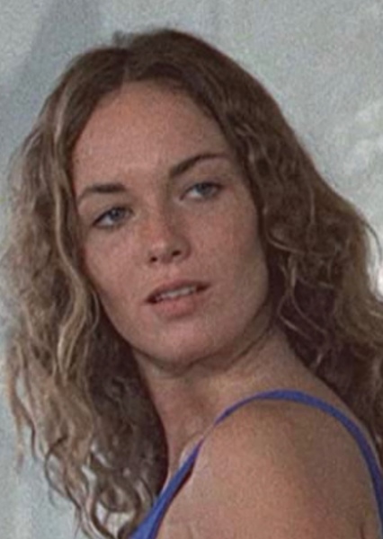 Catherine Bach photo
