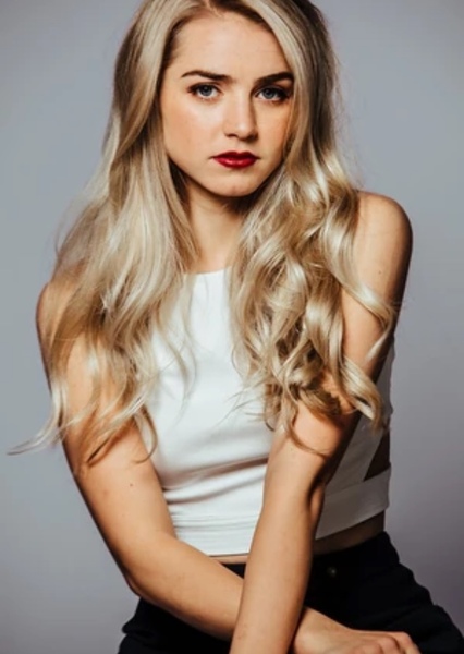 Catherine Blades photo