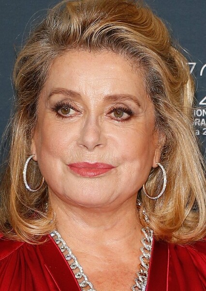 Catherine Deneuve photo