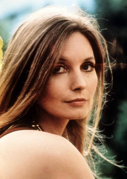 Catherine Schell photo