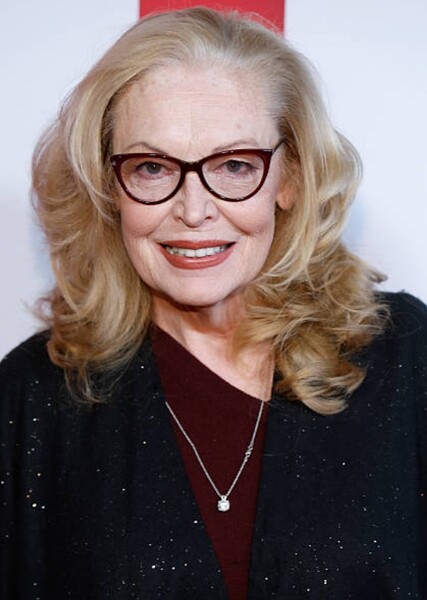 Cathy Moriarty photo