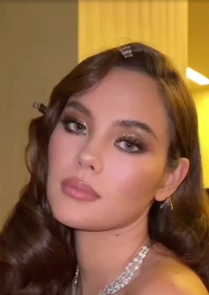 Catriona Gray photo