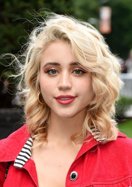 Caylee Cowan photo