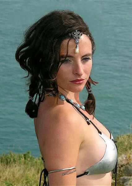 Cecily Fay photo