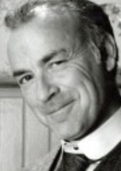 Cedric Smith photo