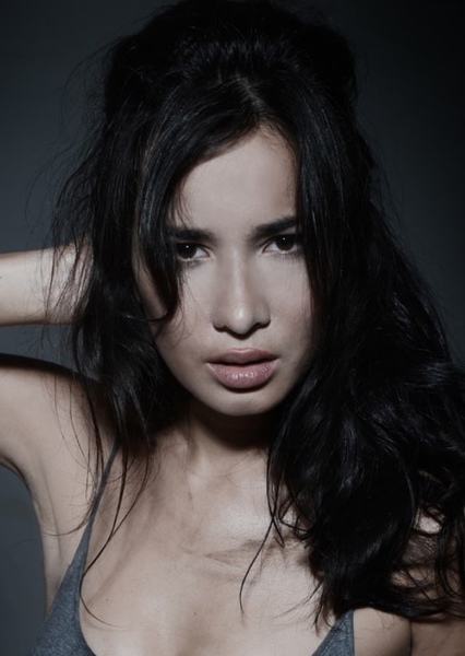 Celina Jade photo